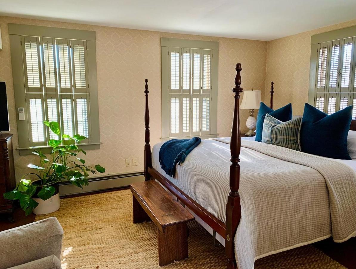 Ashley Manor Bed & Breakfast Барнстабъл Екстериор снимка